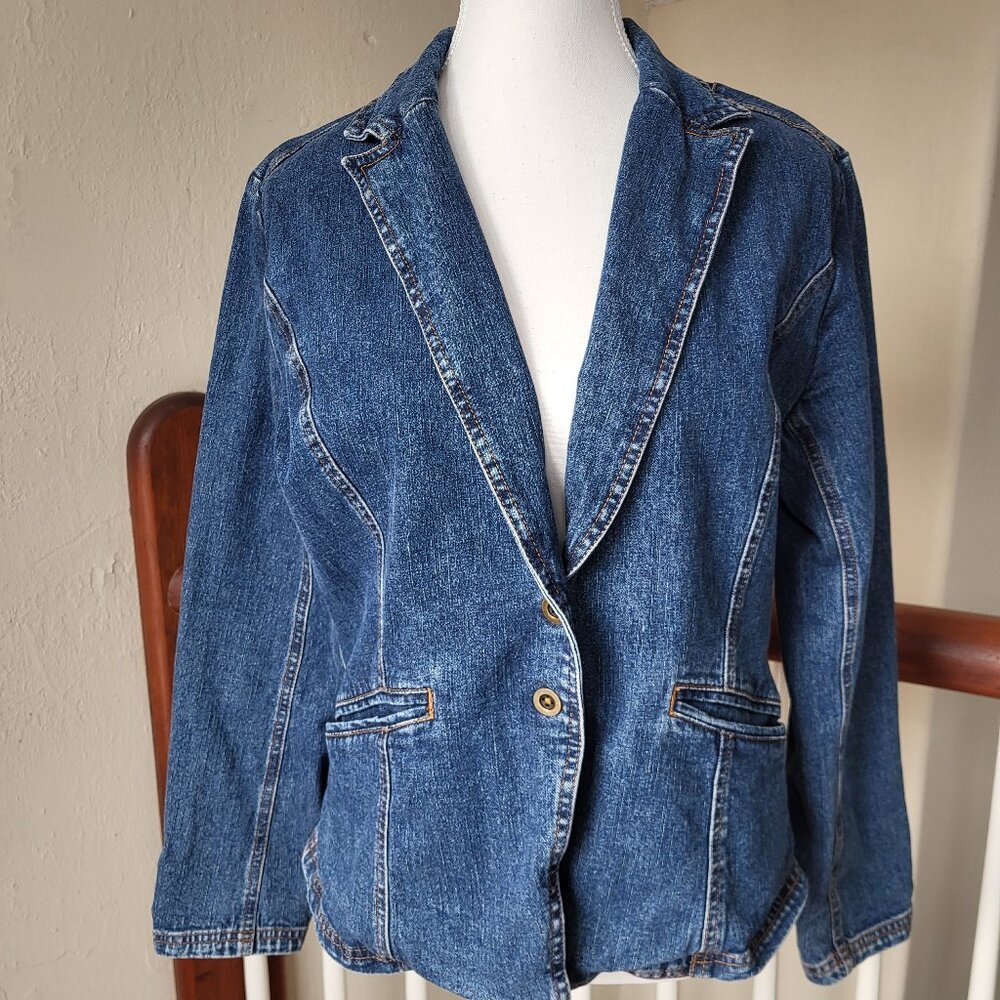 Blue jean jacket TravelSmith Womens Medium M collared button close pockets